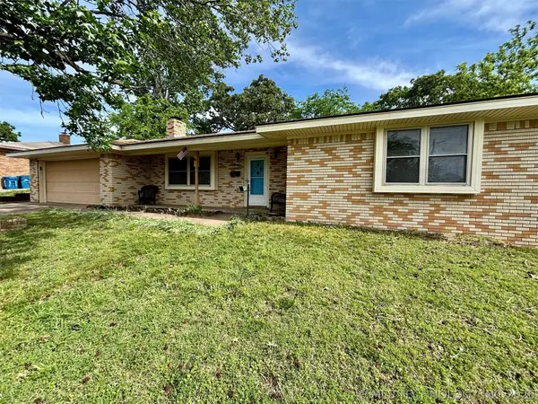 513 E Polk Avenue, McAlester, OK 74501