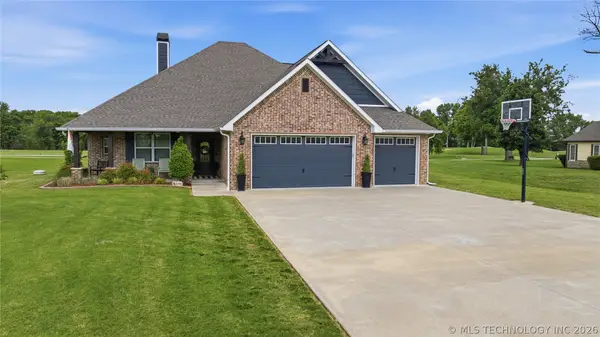 5051 Lake Breeze Road, Grove, OK 74344