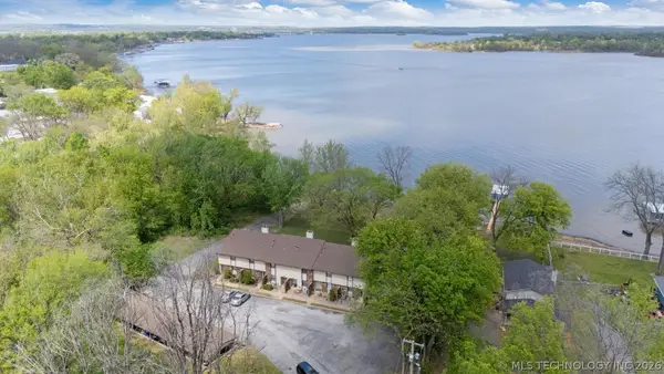 810 N 46th Street, Grove, OK 74464