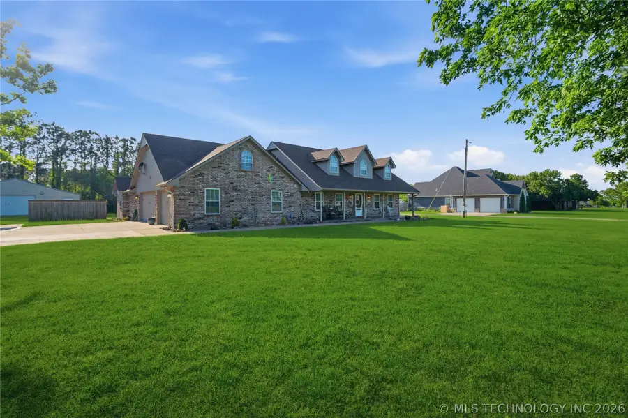 502 Rhonda Street, Pryor, OK 74361 - #3