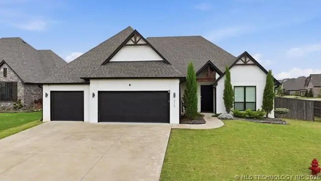 3116 W Van Buren Court S, Broken Arrow, OK 74011 - #1
