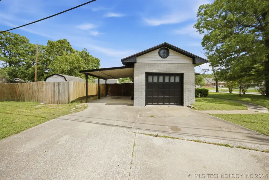 1401 E South Avenue, McAlester, OK 74501 - #3