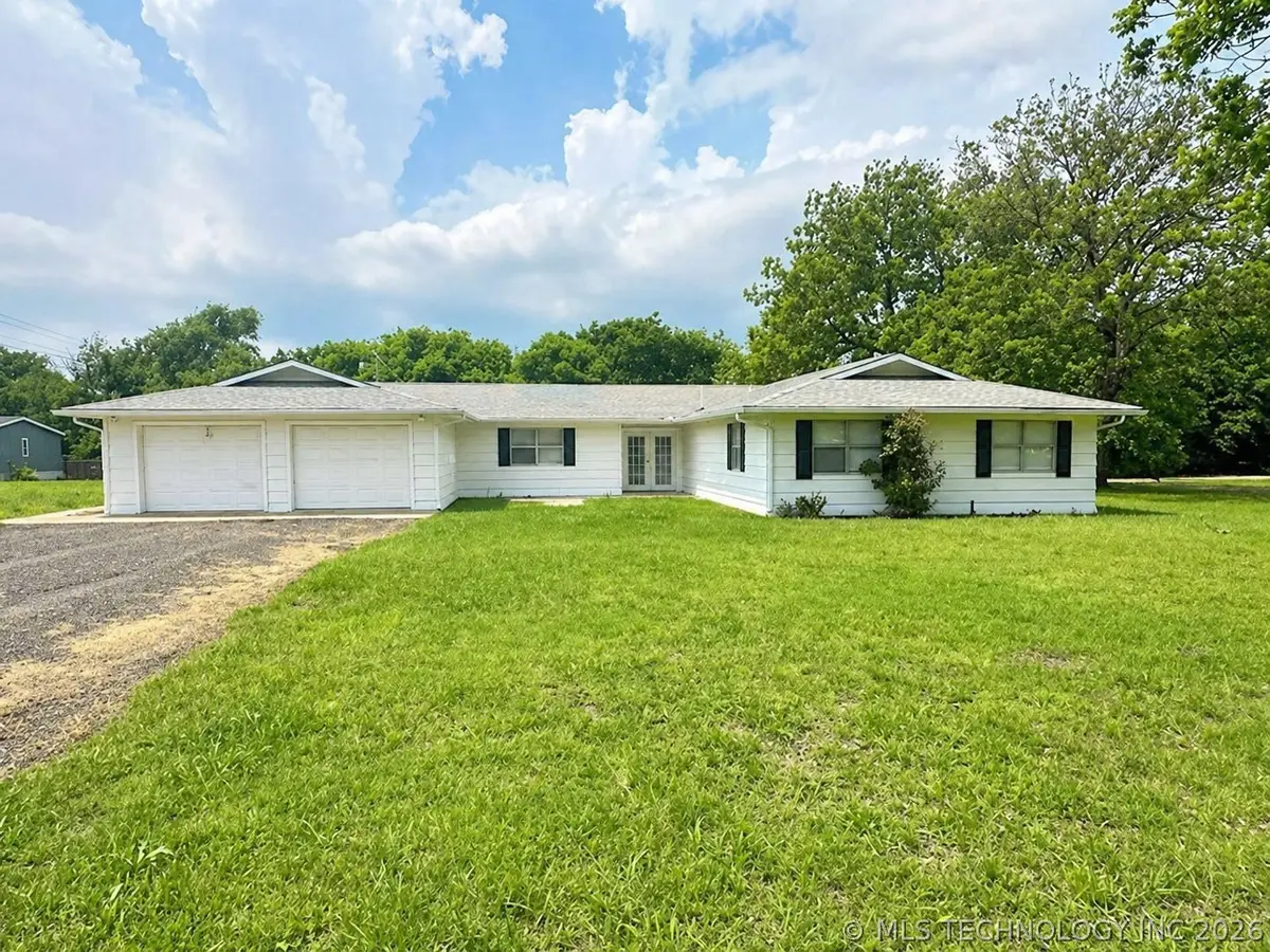 331 N Pine, Stratford, OK 74872 - #1