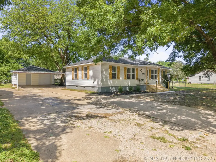 321 Ash Street, Ardmore, OK 73401 - #2