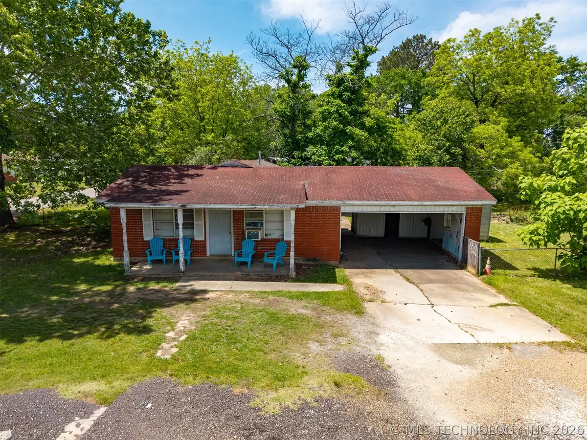 101 SW Hayes, Idabel, OK 74745 - #1