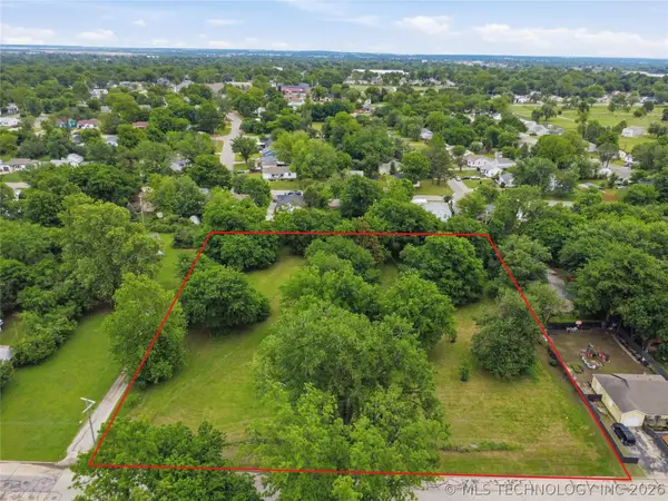 833 N Sandusky Avenue, Tulsa, OK 74115