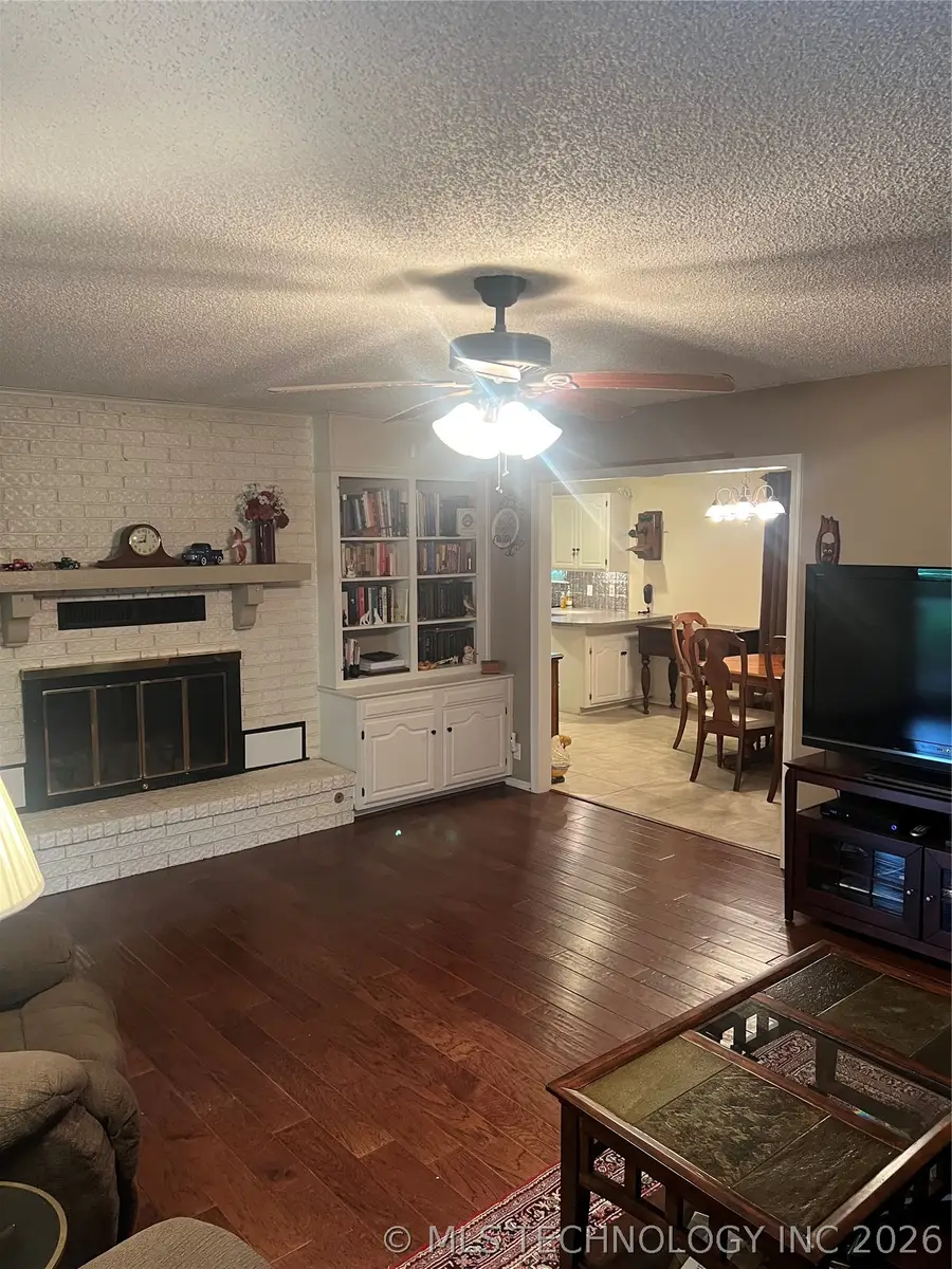 8410 S 49th West Avenue, Tulsa, OK 74131 - #2