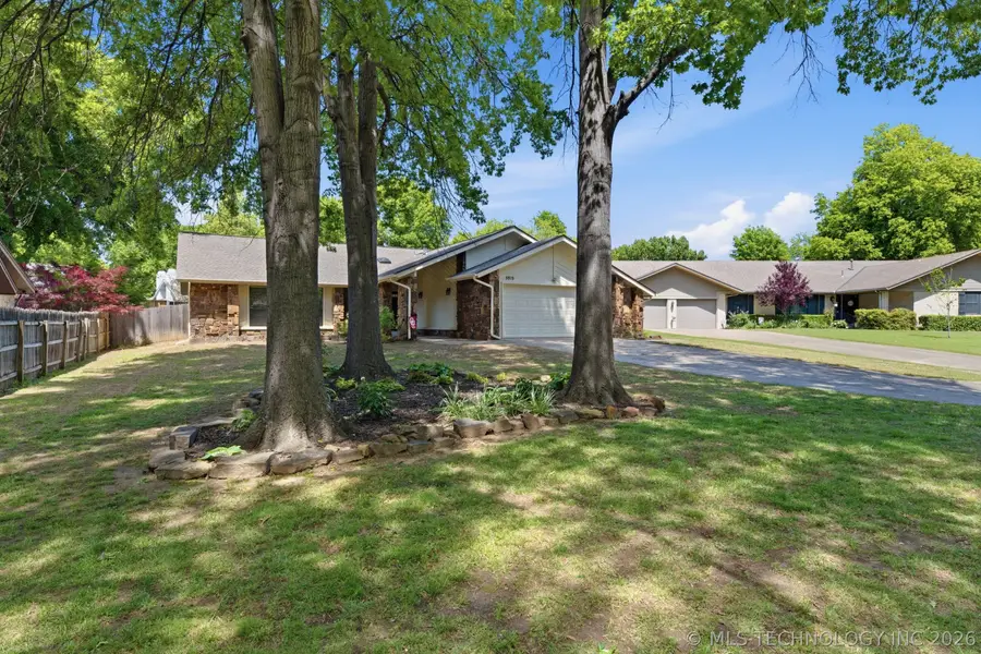 5919 E 80th Street, Tulsa, OK 74136 - #2
