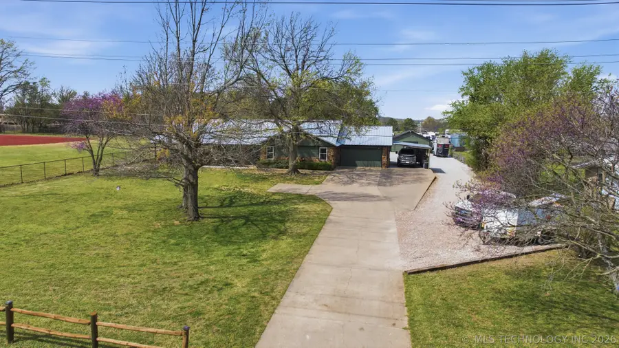 12450 S Elwood Avenue, Glenpool, OK 74033 - #2