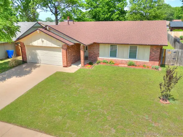 1308 W Birmingham Street, Broken Arrow, OK 74011