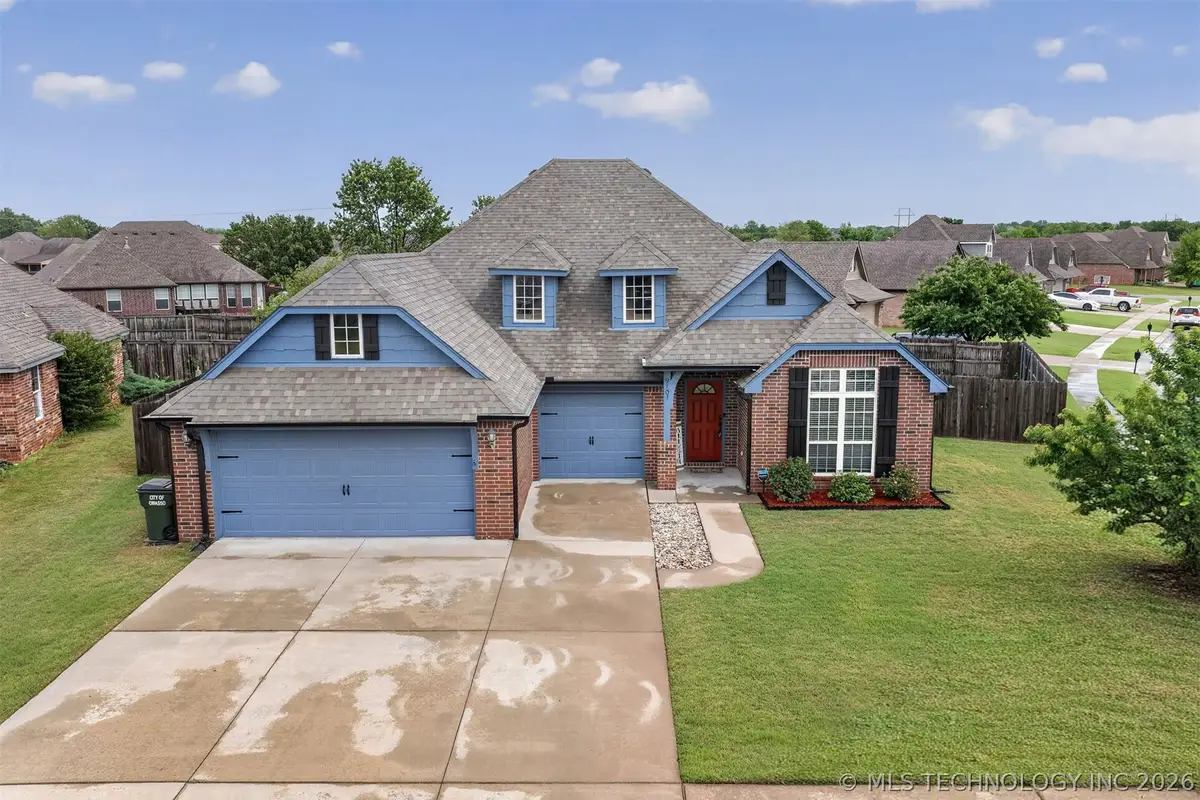9101 N 153rd Court E, Owasso, OK 74055 - #1