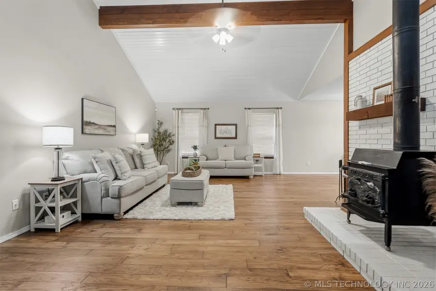 2410 Woodleaf, Ardmore, OK 73401 - #3