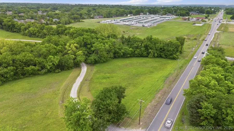 2 Holly Road, Claremore, OK 74019 - #3