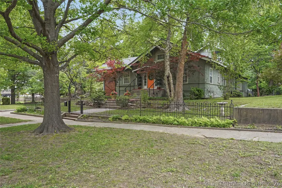 236 W 6th Avenue, Bristow, OK 74010 - #2