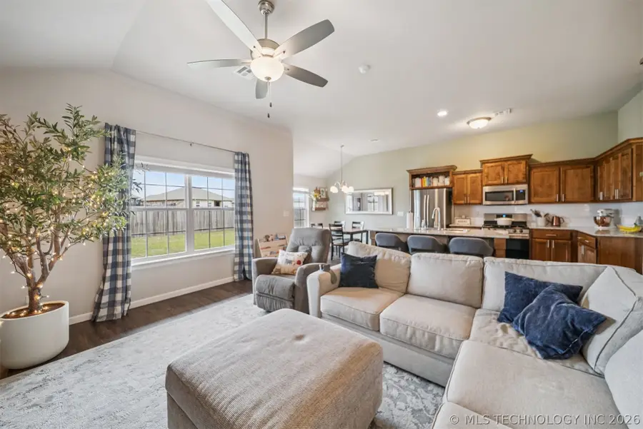 13548 N 130th East Avenue, Collinsville, OK 74021 - #3