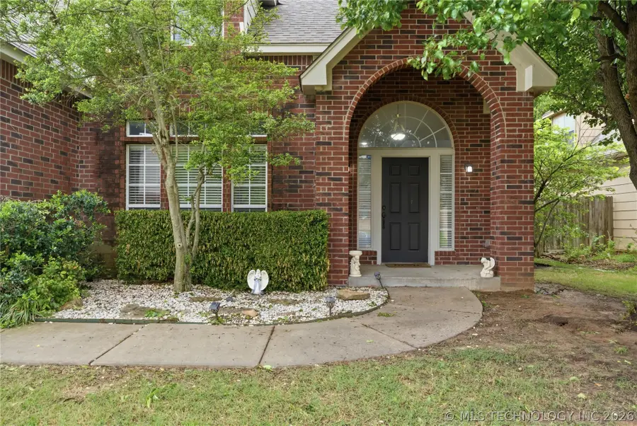 4417 W Elgin Street, Broken Arrow, OK 74012 - #2