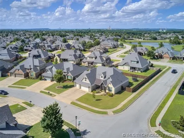 201 W 128th Place S, Jenks, OK 74037