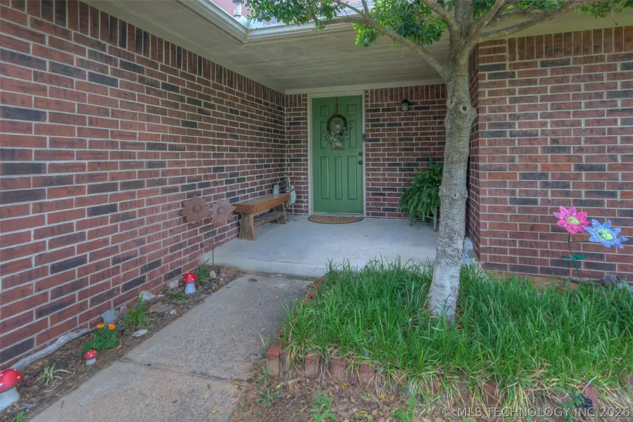 110 N 197th West Avenue, Sand Springs, OK 74063 - #2