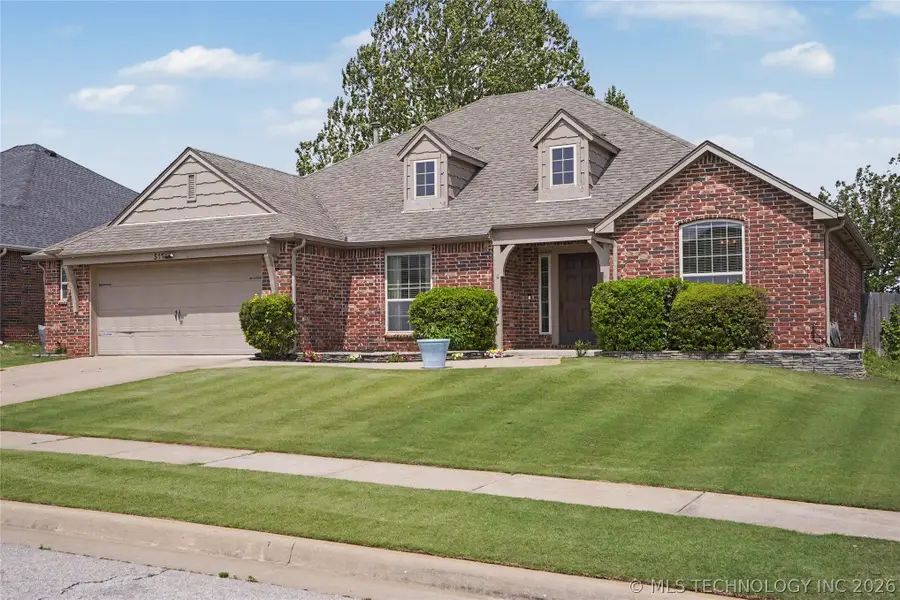 512 E Fargo Street, Broken Arrow, OK 74012 - #3