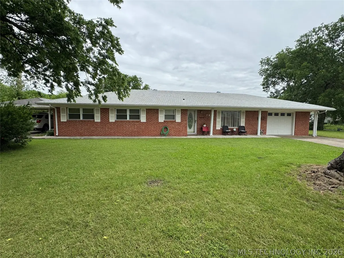 707 W Creek Street, Marietta, OK 73448 - #1