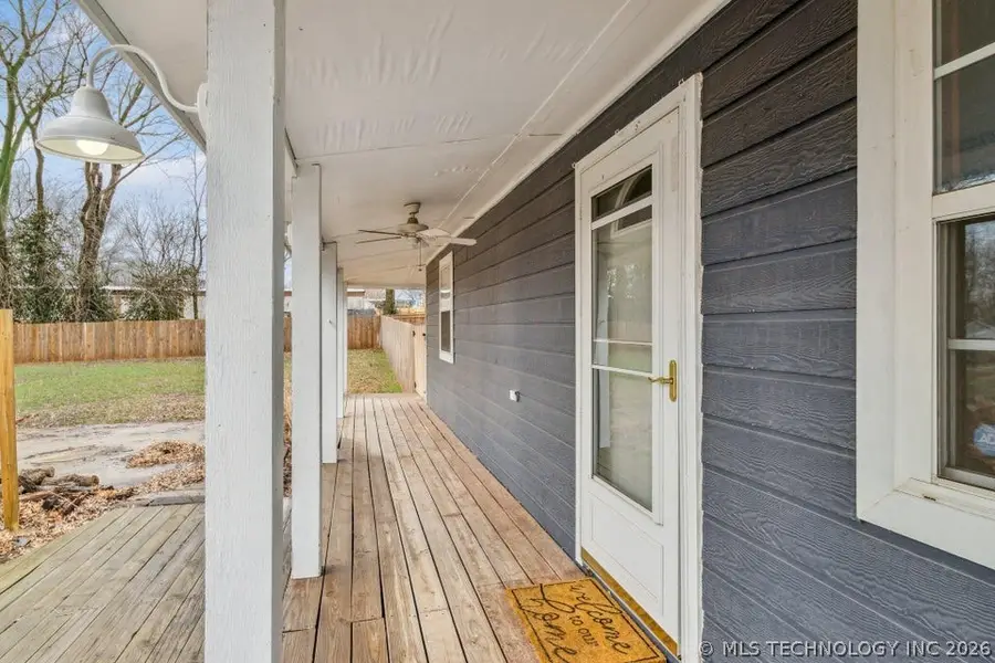 396 Cherokee Lane, Bluejacket, OK 74333 - #2