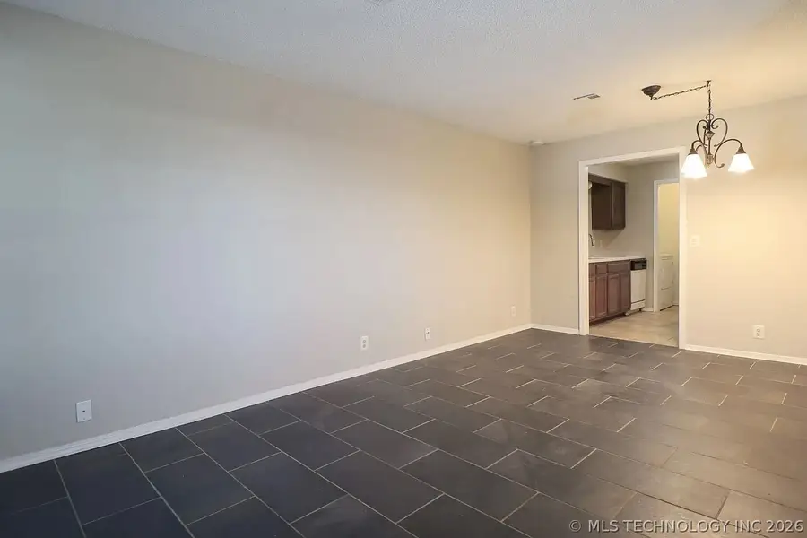 2421 E 87th Street #2U261, Tulsa, OK 74137 - #2