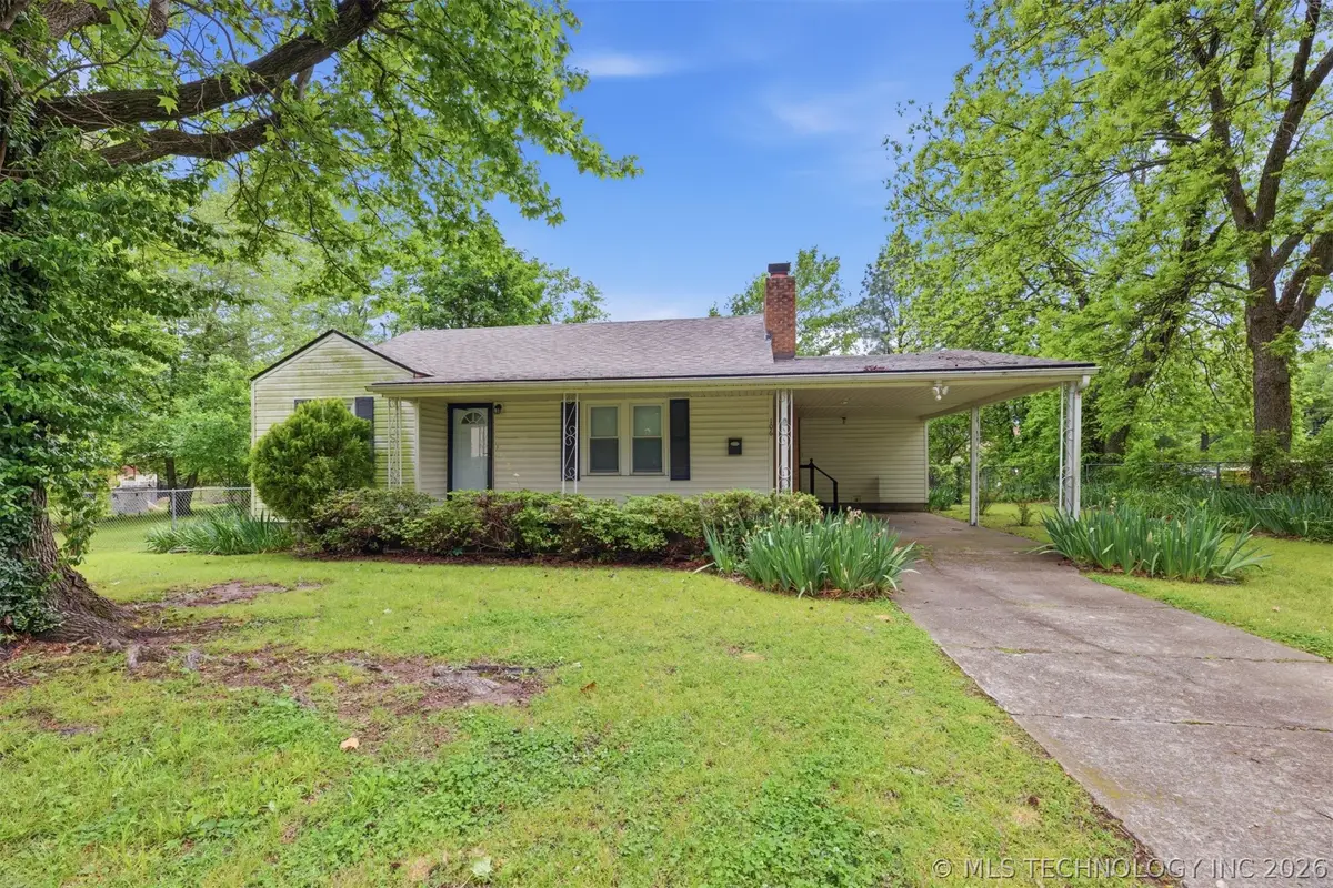 106 Jamestown Street, Tahlequah, OK 74464 - #1