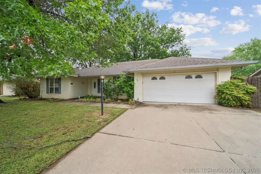 409 N Elder Avenue, Broken Arrow, OK 74012 - #2