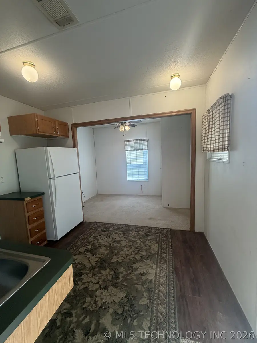 539 S Ruth Street, Nowata, OK 74048 - #3