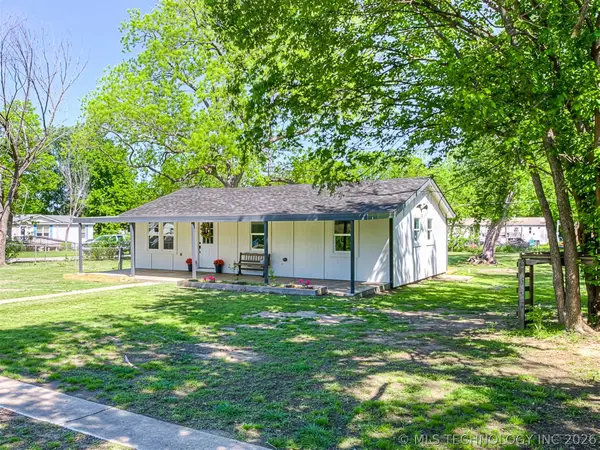 1312 NW Lupa Street, Bartlesville, OK 74003