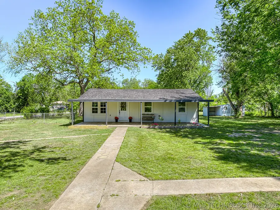 1312 NW Lupa Street, Bartlesville, OK 74003 - #2