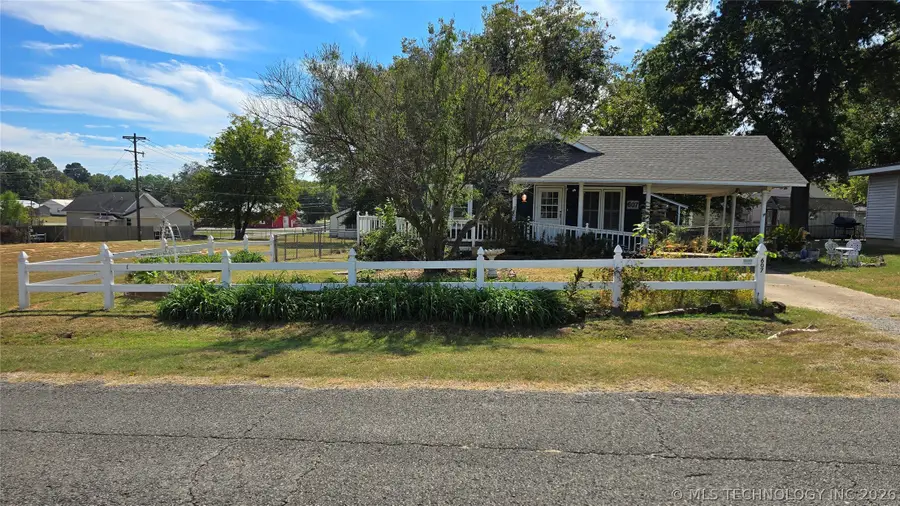 607 Sunset Strip, Eufaula, OK 74432 - #2