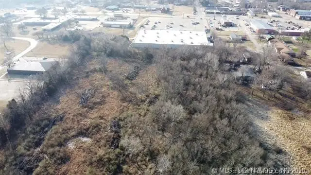 Commerce, Holdenville, OK 74848 - #1