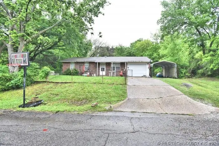 921 S Mullins Avenue, Hominy, OK 74035 - #1