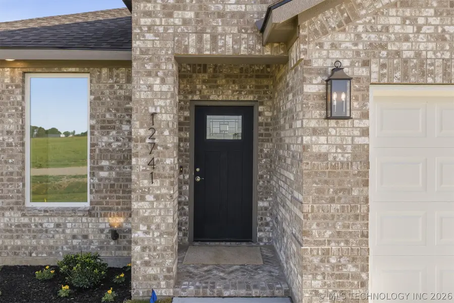 12741 Post Oak Circle, Marietta, OK 73448 - #2