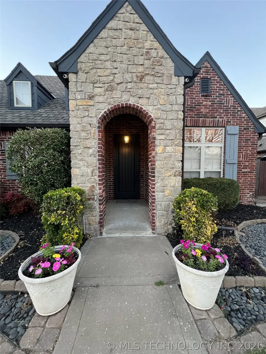 17005 E 48th Street, Tulsa, OK 74134 - #2