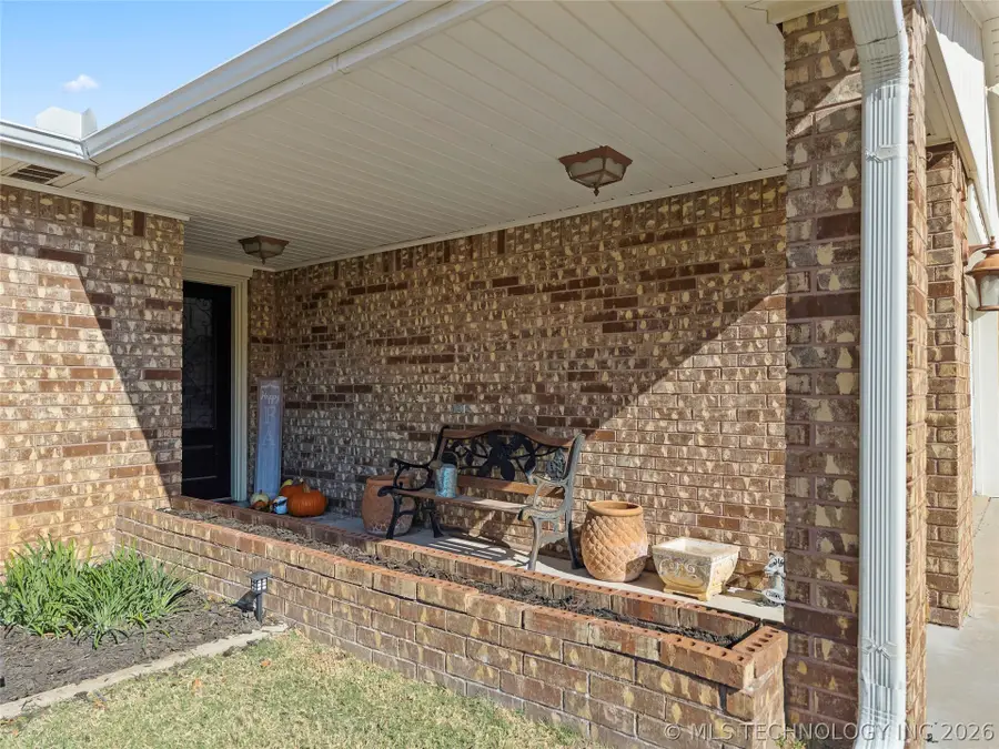 3133 Cardinal Drive, Ardmore, OK 73401 - #2