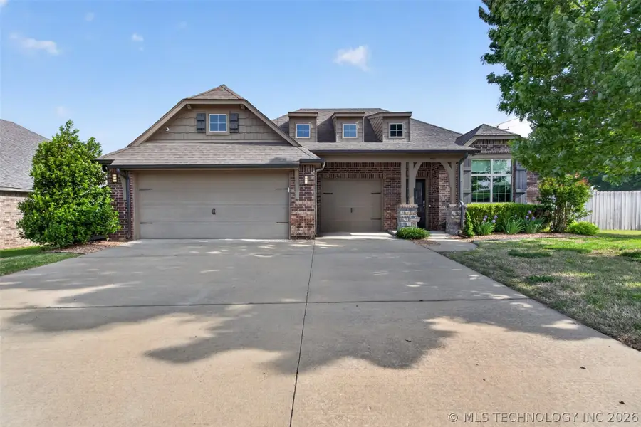 1955 E 136th Street S, Glenpool, OK 74033 - #3