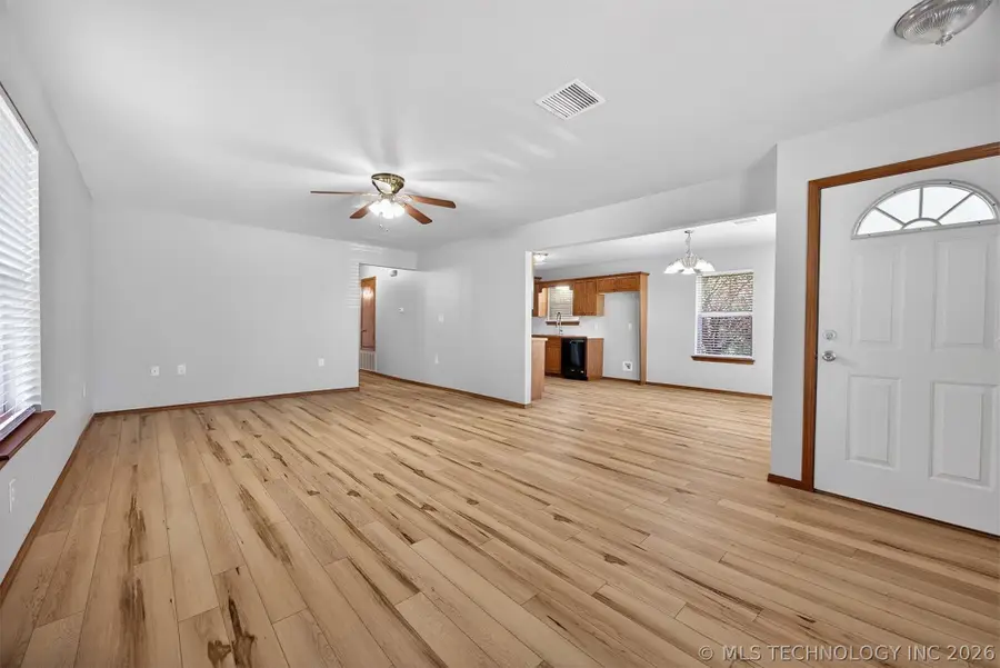 1811 Revard Avenue, Pawhuska, OK 74056 - #3