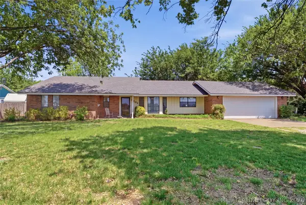 5202 W Rupe Avenue, Enid, OK 73703