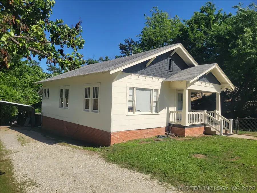 1024 S Belmont, Ada, OK 74820 - #2