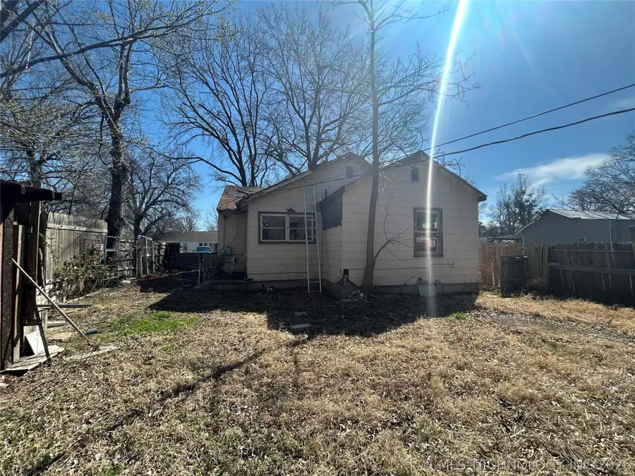 308 N Rowe, Pryor, OK 74361 - #2