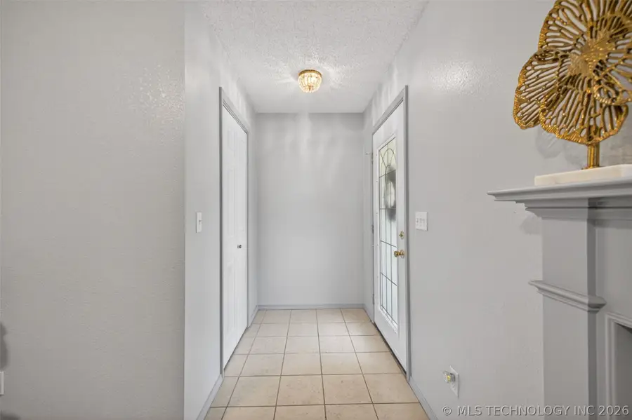 8412 S 84th East Avenue, Tulsa, OK 74133 - #3