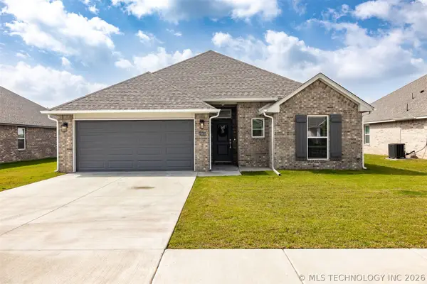27870 E 109th Place S, Coweta, OK 74429