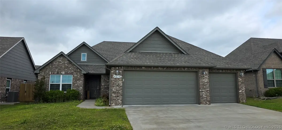 4010 S 14th Place, Broken Arrow, OK 74011 - #1