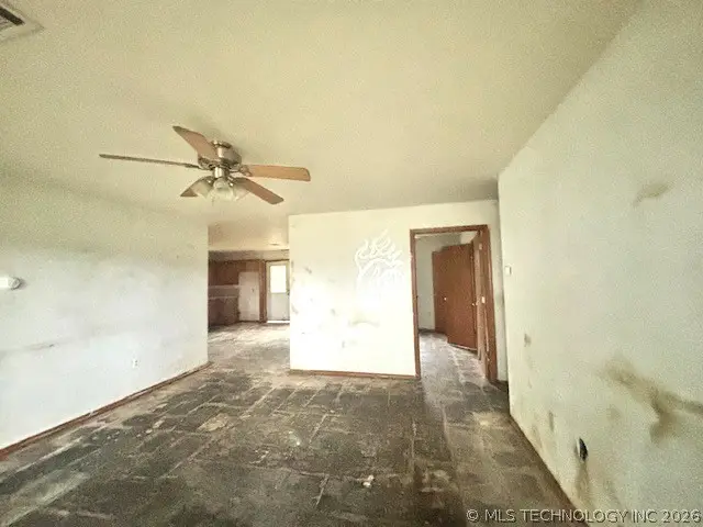 2106 N Hickory Street, McAlester, OK 74501 - #2