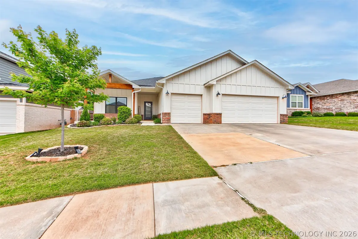 513 NW 183rd Street, Edmond, OK 73012 - #1