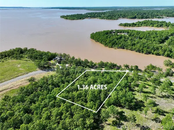 238 Patriot Pointe, Eufaula, OK 74432