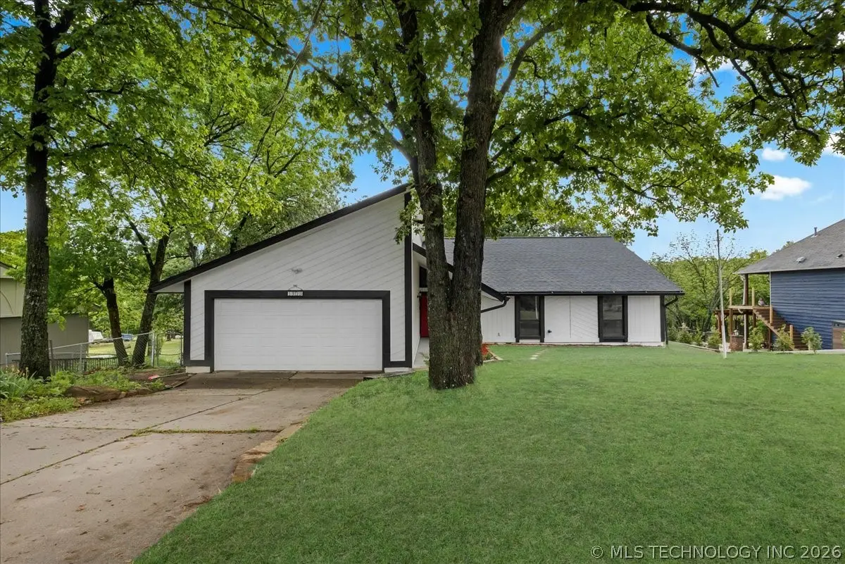 9435 S 33rd West Avenue, Tulsa, OK 74132 - #1