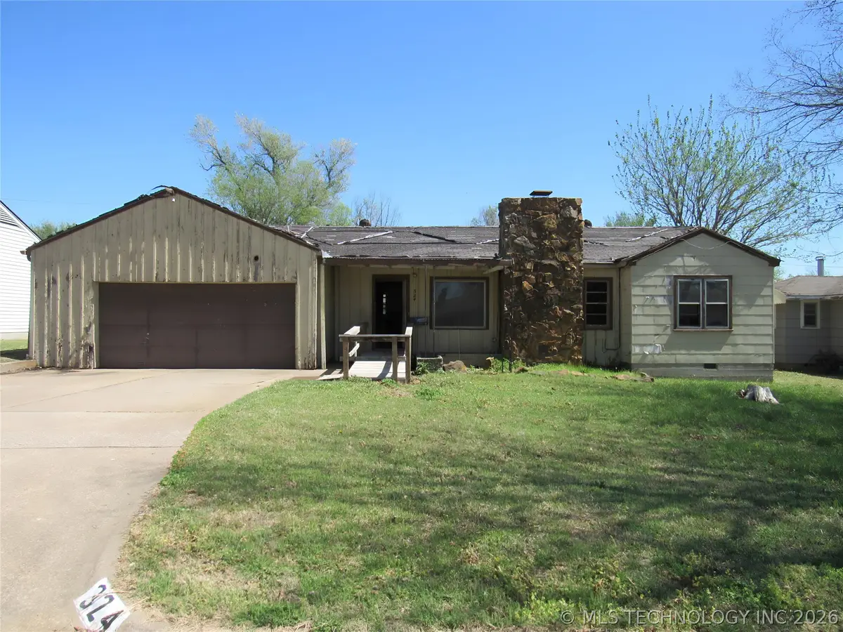 324 SE Edgewood Avenue, Bartlesville, OK 74006 - #1